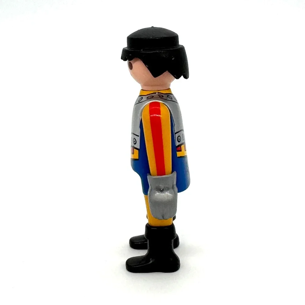 Vintage 1993 Playmobil Conquistador Knight Action Figure Yellow Blue